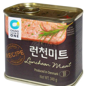 luncheon meat (mięso w puszce) / 340g
